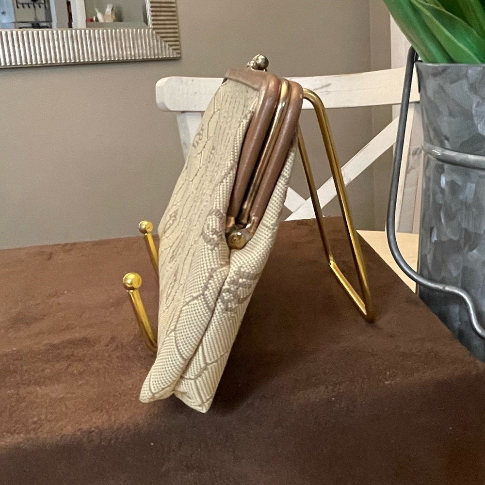 Christian Dior kisslock pouch - Picture 4 of 16